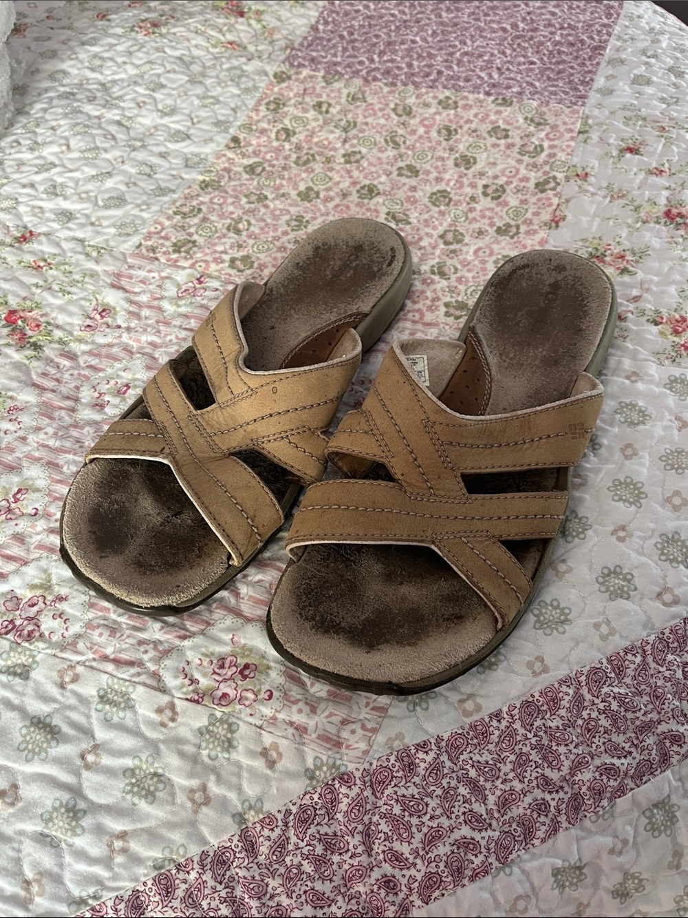 Columbia women’s sandals 11
